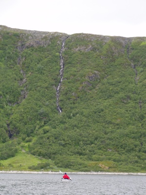Ile de Rigvassøya : des rivières partous en Norvège. On est sûr de ne pas manquer d'eau douce.