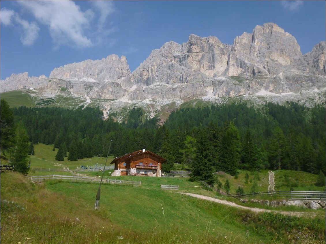 paysages des Dolomites classiques...