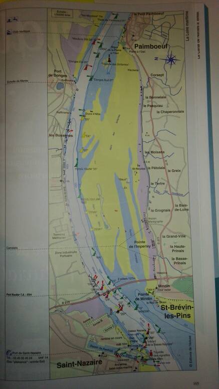 Guillaume m'a envoyé sur mon portable une carte de l'estuaire avec les zones de hauts fonds, bien pratique! Et me mis en garde sur le contournement de 2 îles.